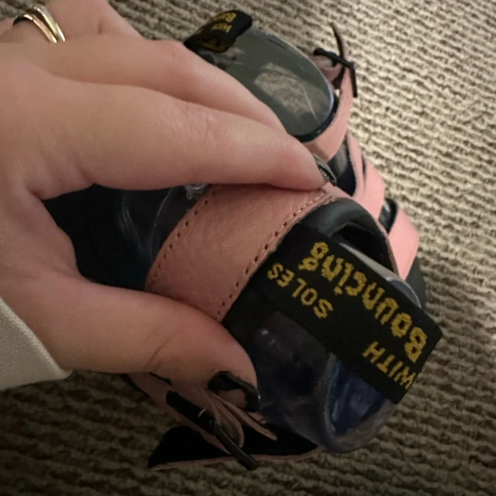 Dr.Marten’s SoftWair With Bouncing Soles Pink and Black Strappy Sandals - Picture 2 of 12